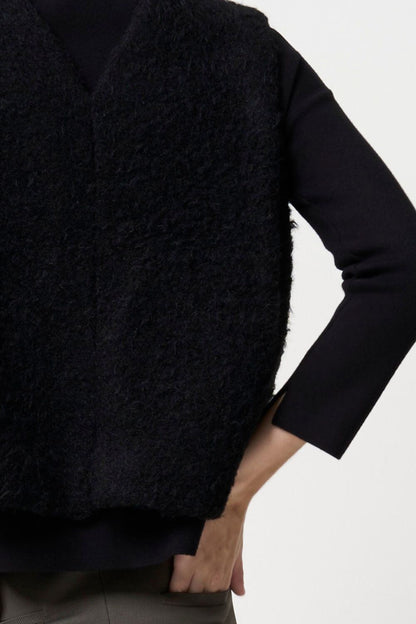 Bottle neck Knit - BLACK