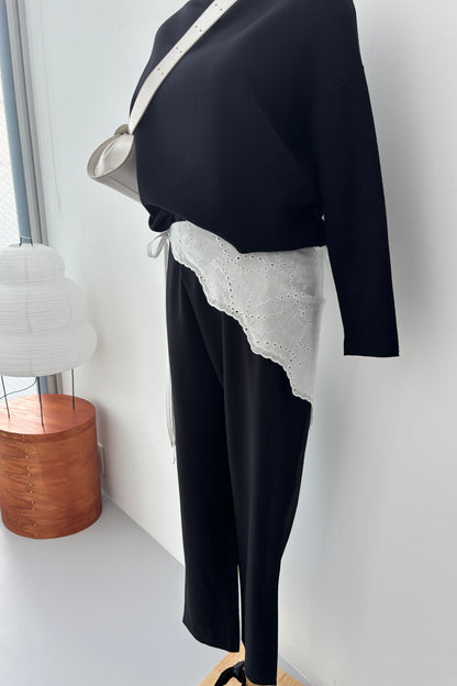 Cotton Lace Triangle Scarf - BLACK・WHITE
