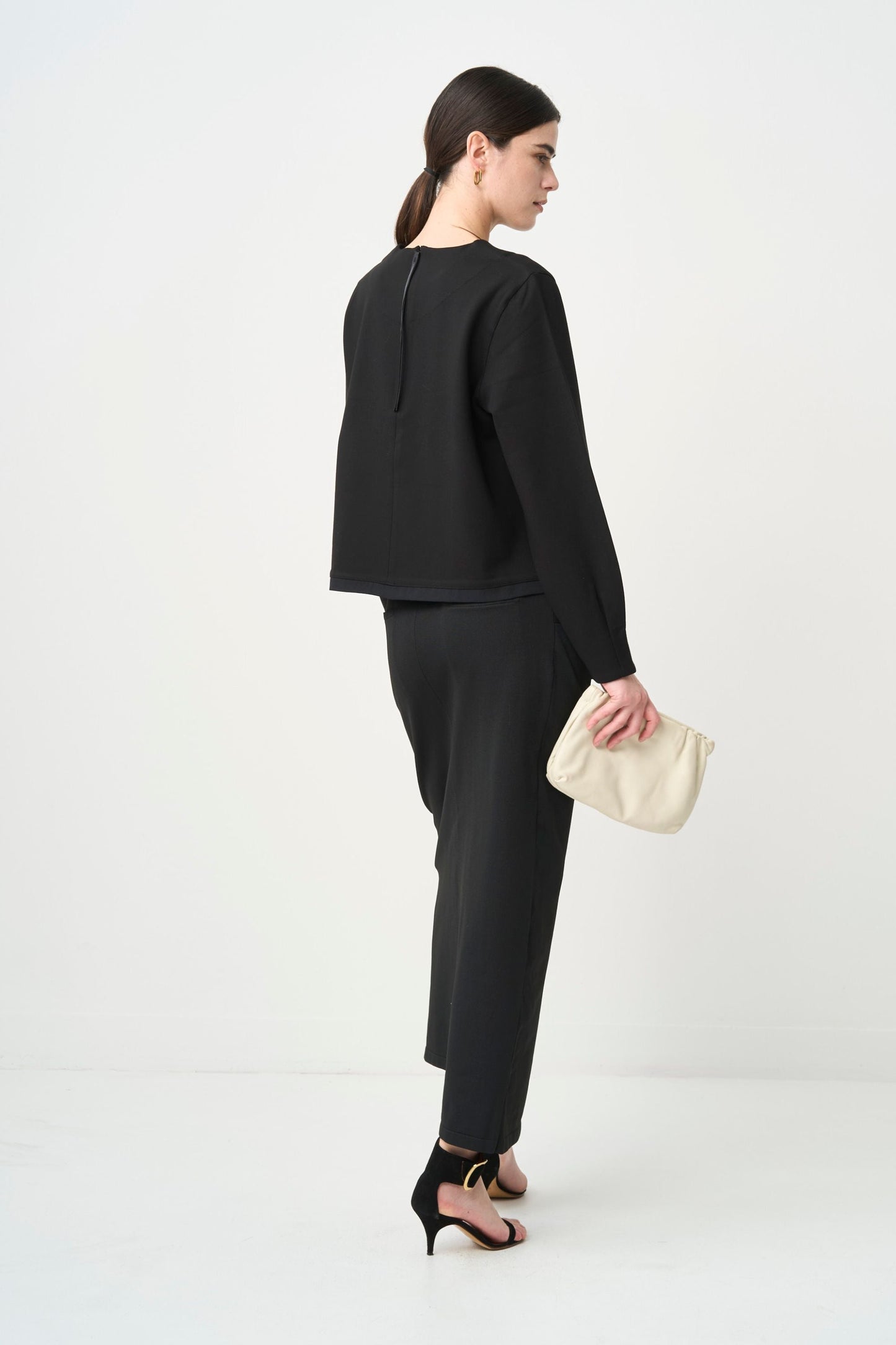 Smooth Gather Knit Skirt - BLACK
