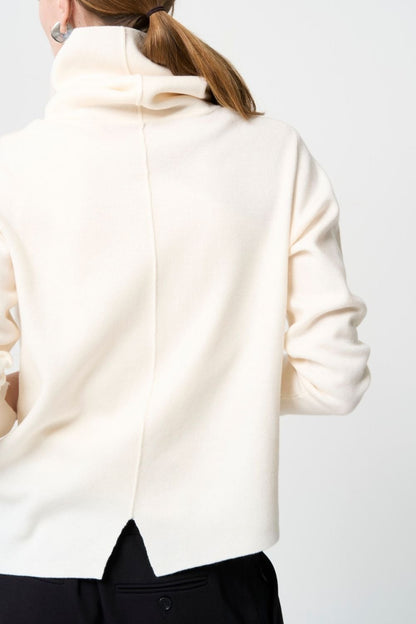 Odd Knit - WHITE