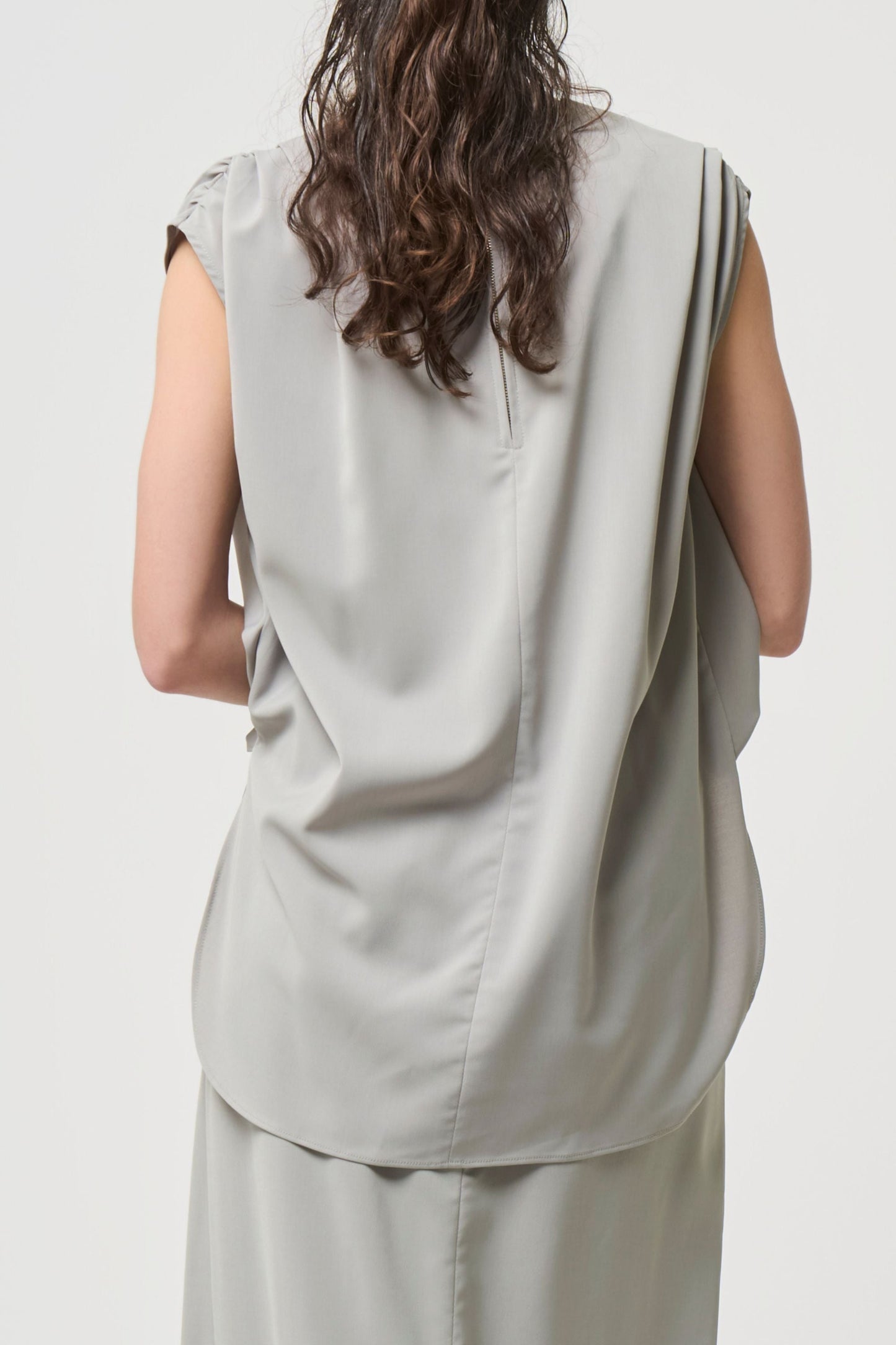 Shoulder Gather Pullover - PISTACHIO GREEN