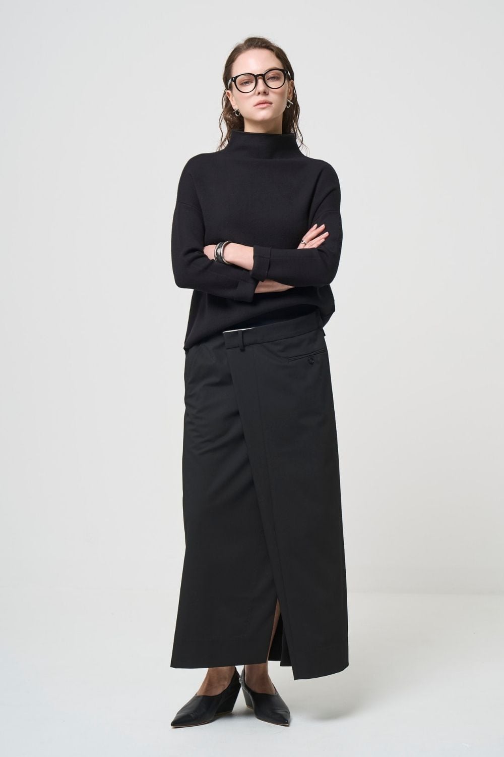 Bottle neck Knit - BLACK