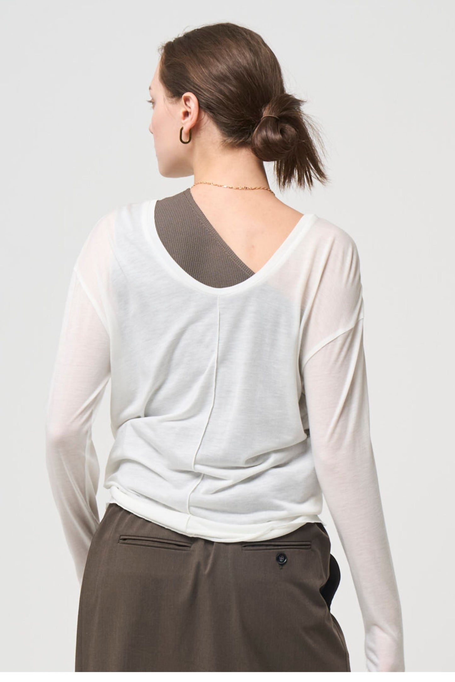 Minimal Shoulder Cutsew - SAND BEIGE
