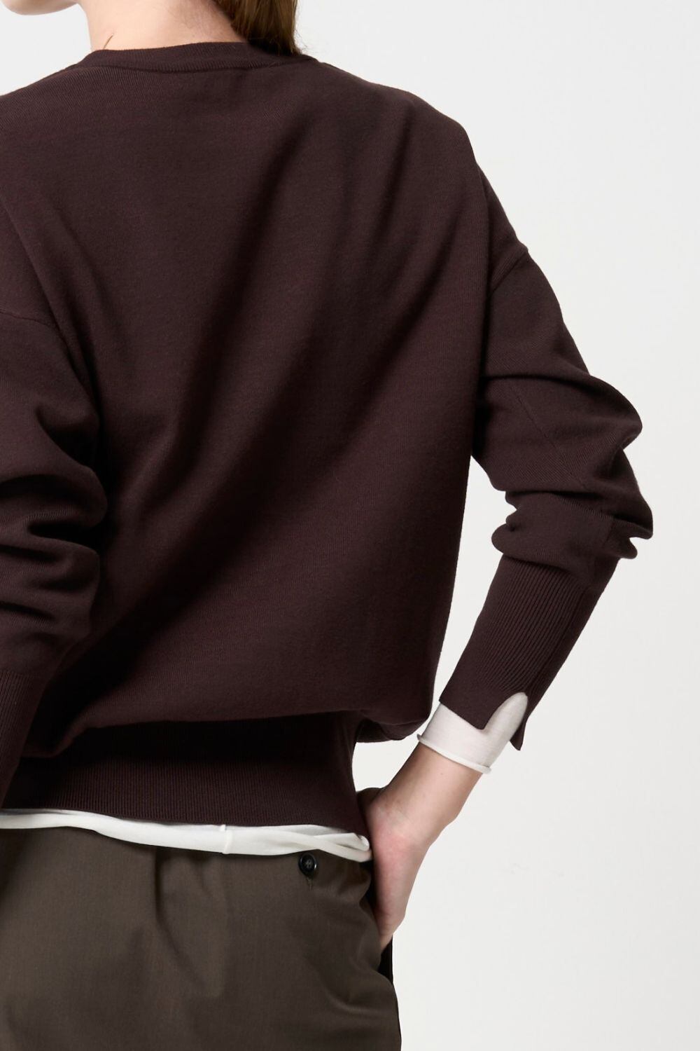 Smooth Island Knit - BROWN