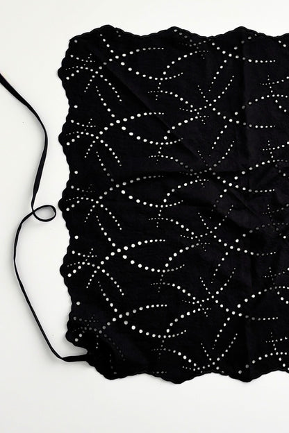 Cotton Lace Triangle Scarf - BLACK・WHITE