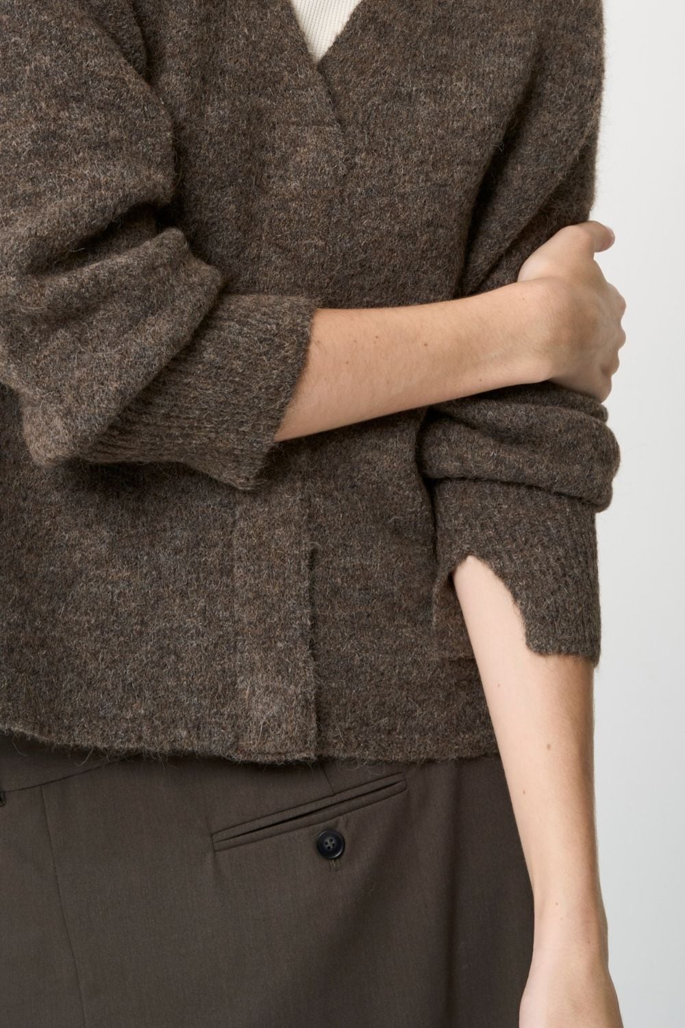 Shaggy Cardigan - BROWN