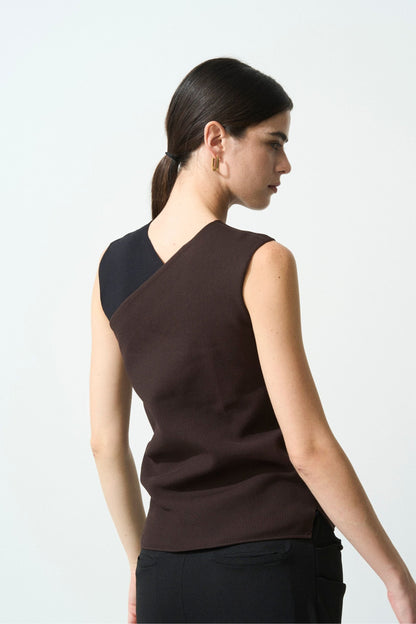 Minimal Shoulder Cut sew - BROWN