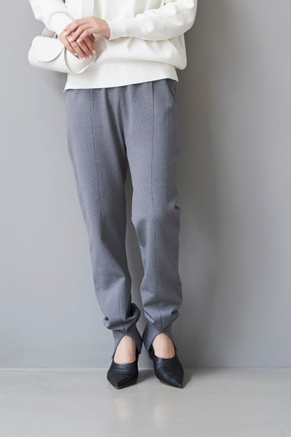 Center Press Jogger Pants - GRAY
