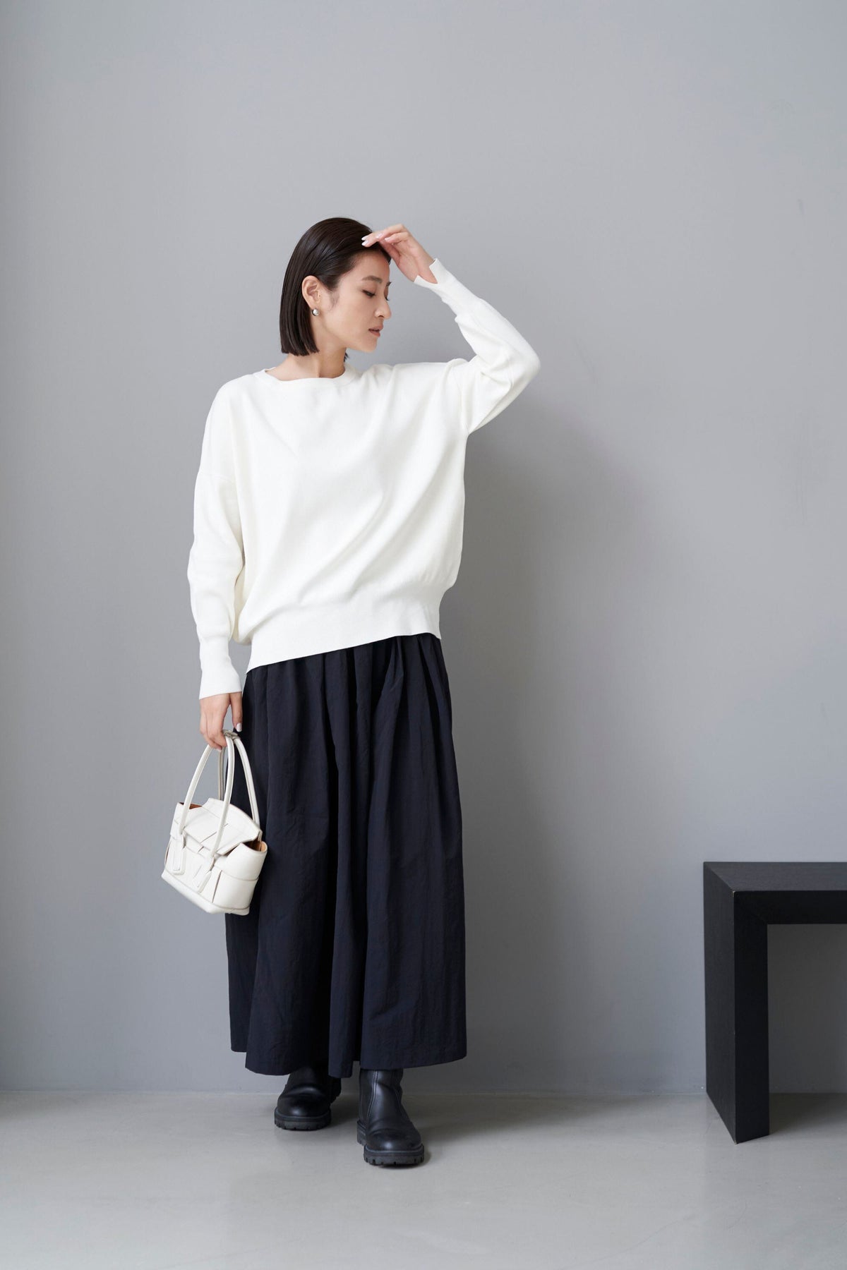 Smooth Island Knit - WHITE