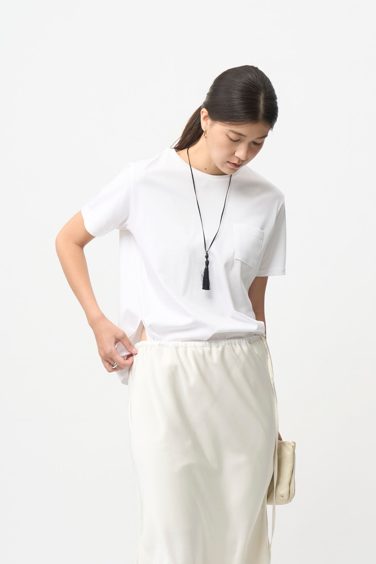 Minimal Pocket Silket T-shirts - BLACK・WHITE・DARK GRAY
