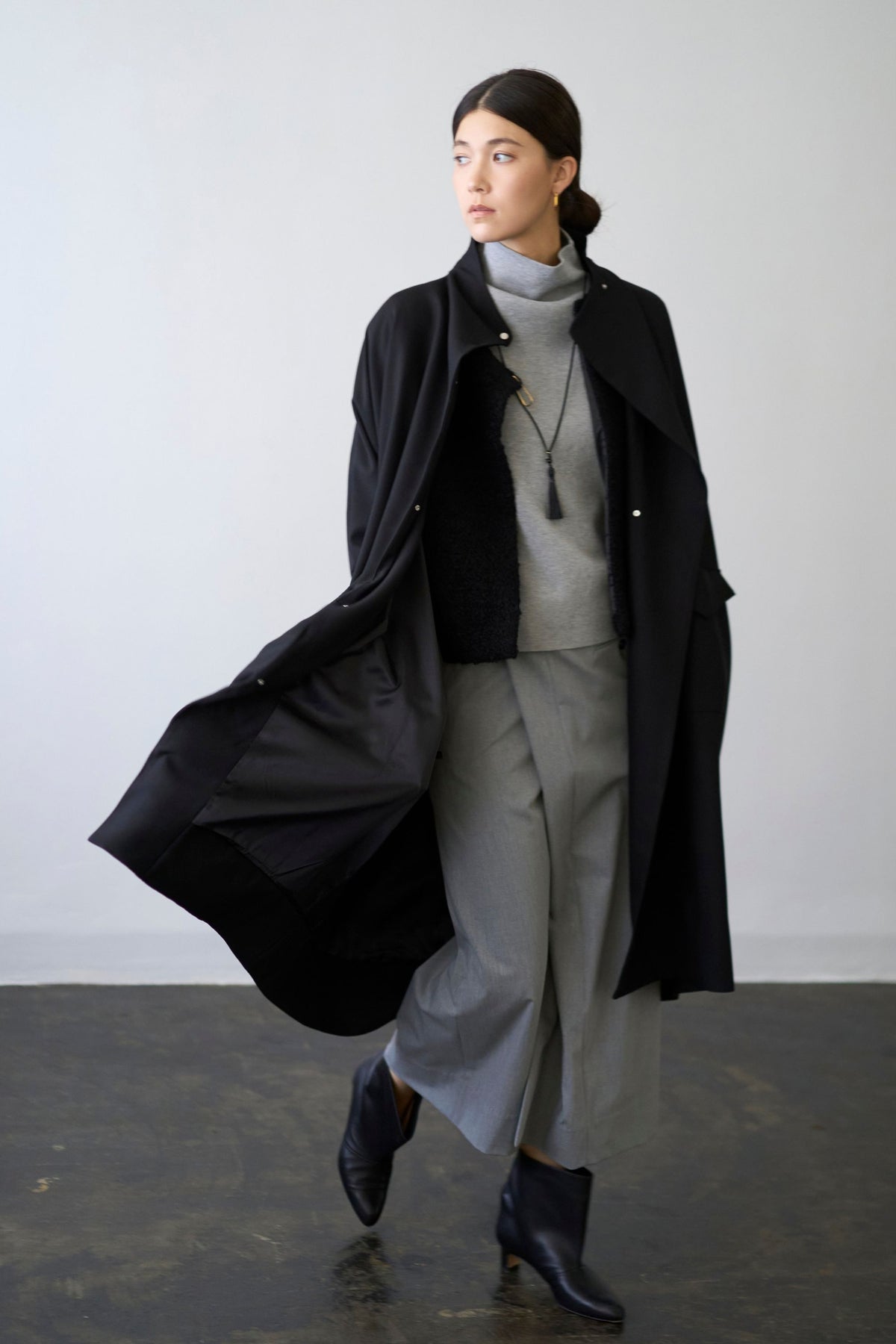Stand Collar Light Coat - BEIGE