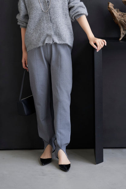 Center Press Jogger Pants - GRAY
