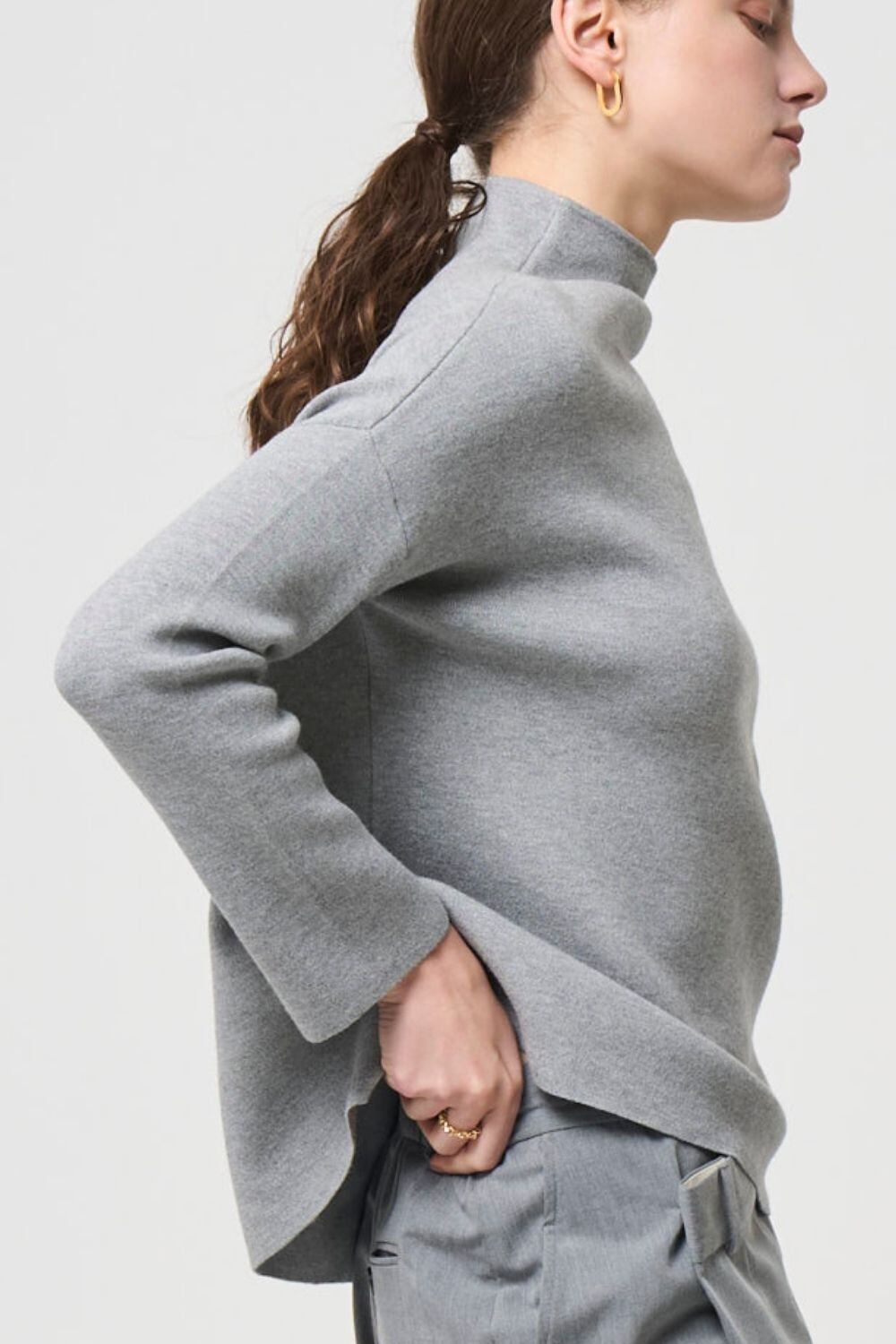 Bottle neck Knit - GRAY
