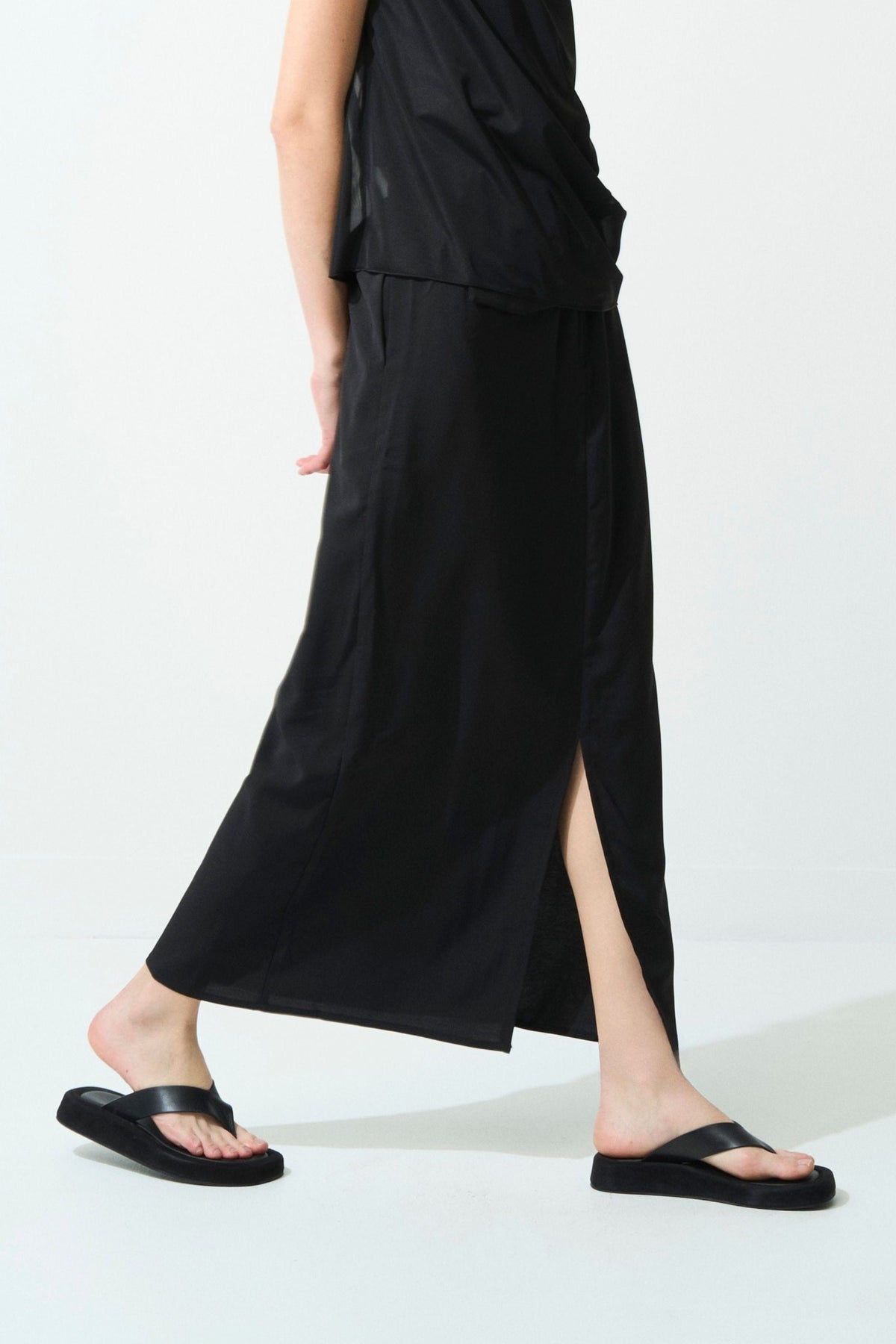 2way Long Straight Skirt - BLACK