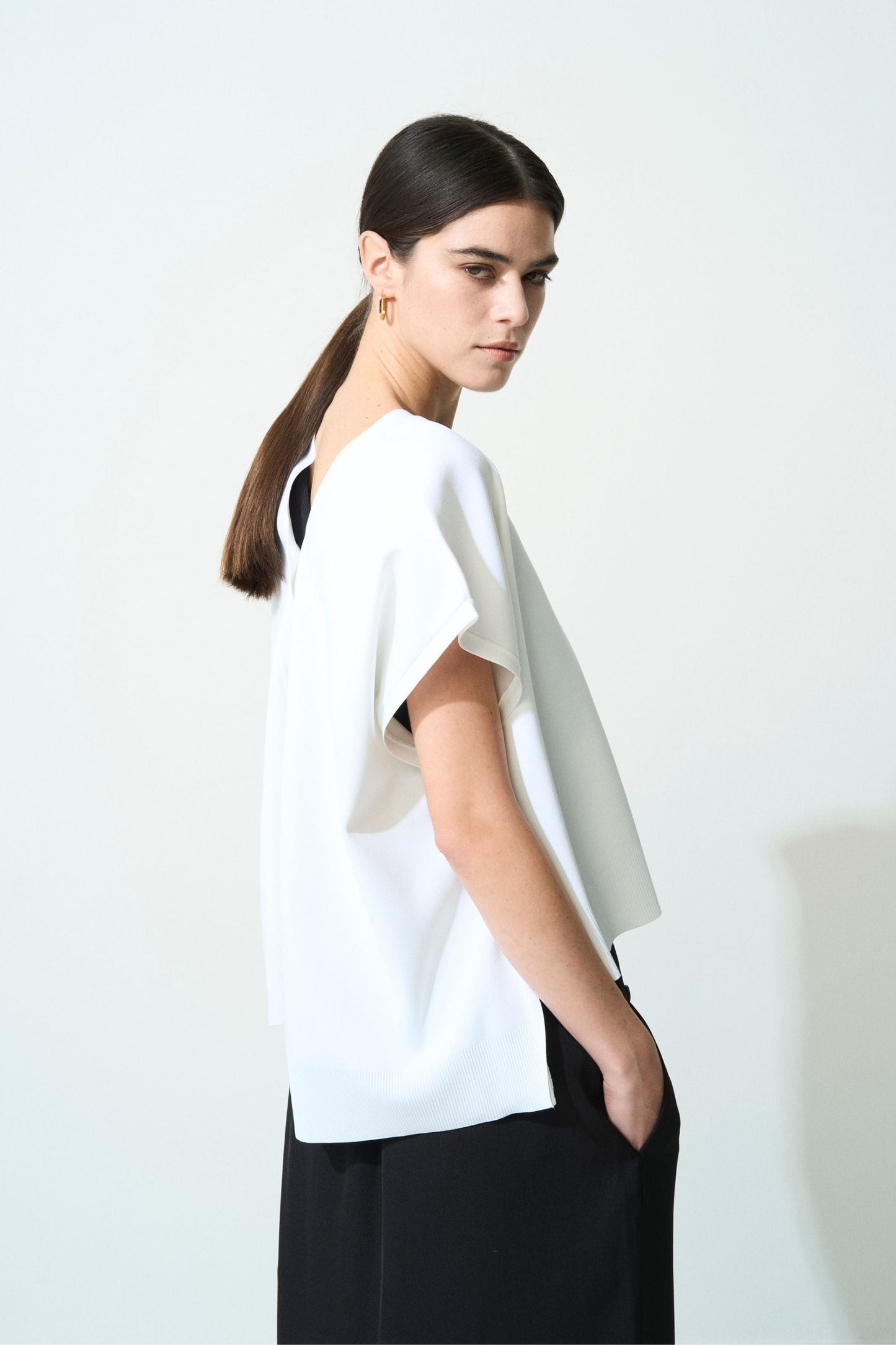 2way Spring Knit Poncho - WHITE