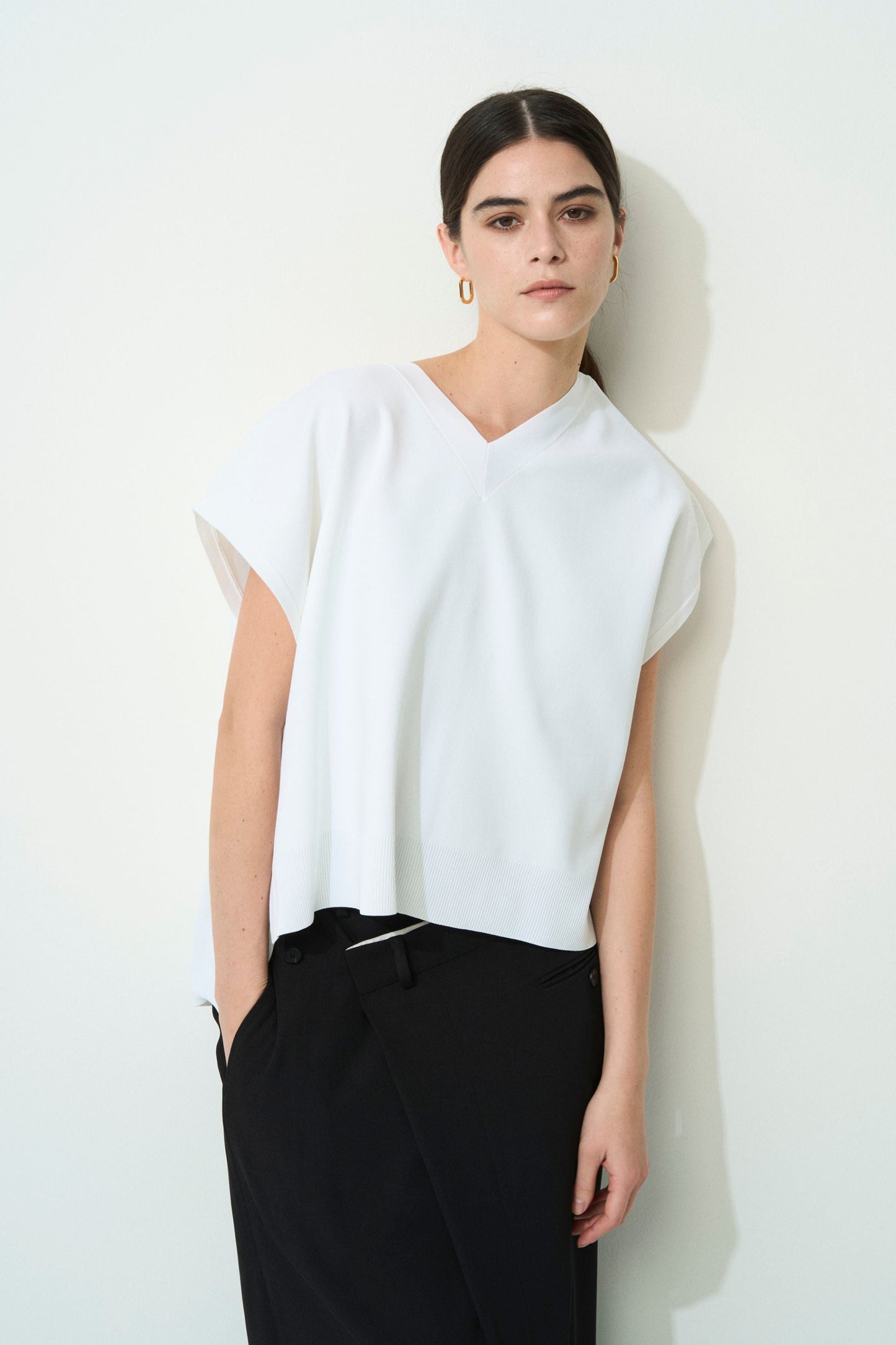 2way Spring Knit Poncho - WHITE