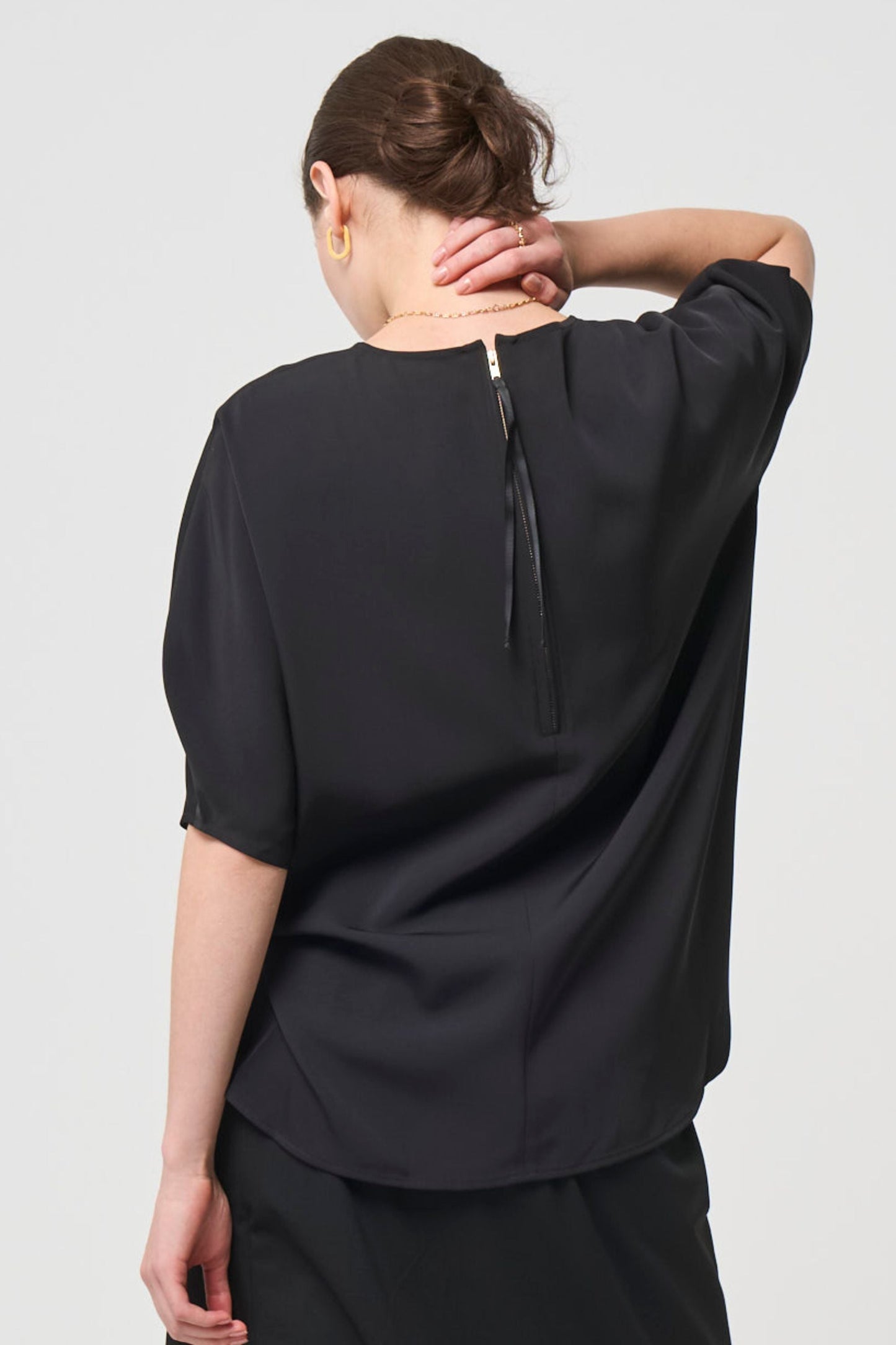 Short Sleeves TOPS - BLACK