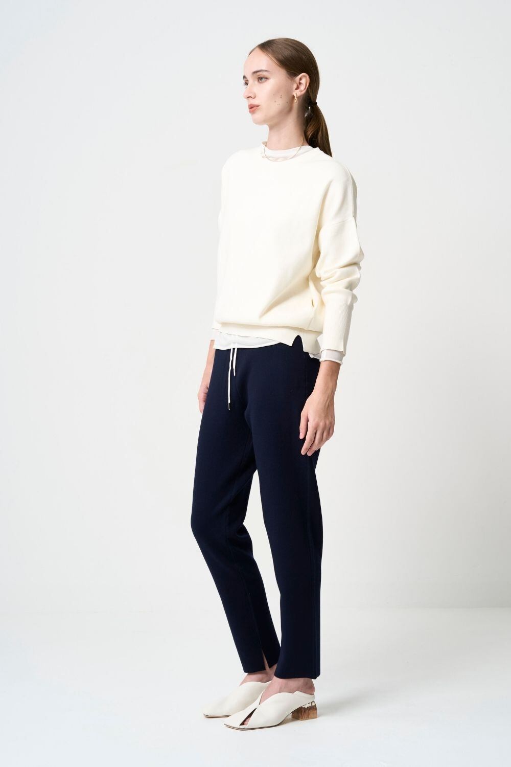 Smooth Island Knit - WHITE