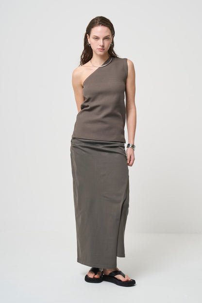 Minimal Shoulder Cutsew - SAND BEIGE